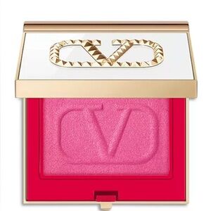 Valentino
Eye2Cheek Eyeshadow and Blush Party Edition: Limited Edition